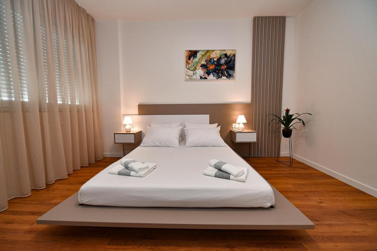 New Central Apartment Shkodra Exterior foto